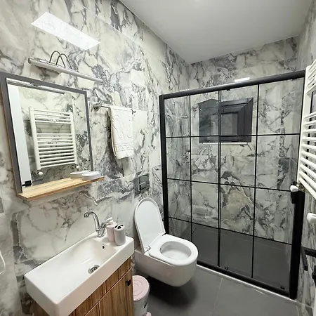 Taksim Millennium Alkan Apartamento